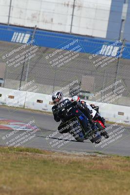 media/Nov-26-2022-Fastrack Riders (Sat) [[b001e85eef]]/Level 2/Session 3 Outside Turn 9/